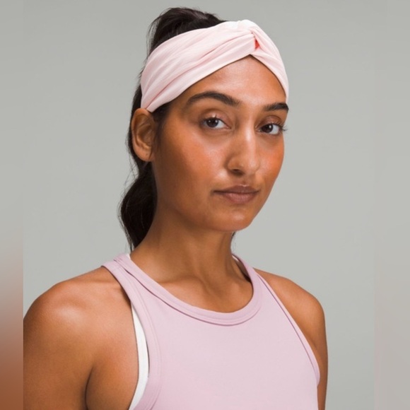 Lululemon Athletica Twist-Front Headband - Picture 1 of 5